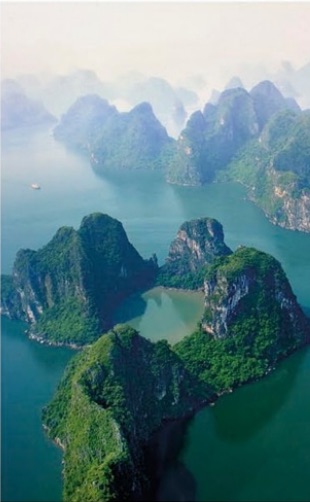 Ha Long Bay